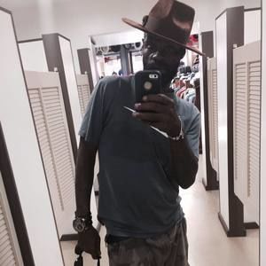 Meet your Posher, Marquis